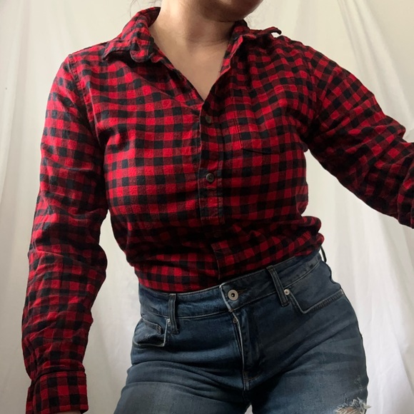 Christmas plaid red and black button down - Picture 1 of 3